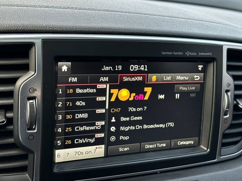 Used 2017 Kia Sportage SX image 18