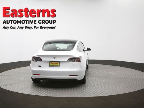 Used 2023 Tesla Model 3 Standard Range RWD image 35