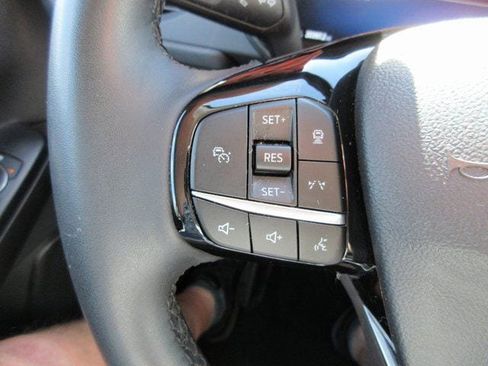 Used 2023 Ford Escape Active w/ Tech Pack #2 image 9