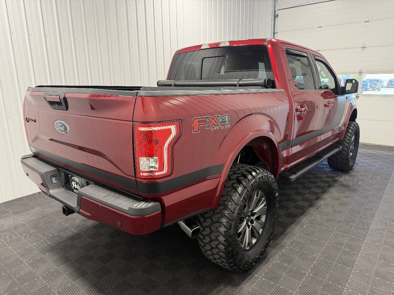 Used 2016 Ford F150 XLT w/ Equipment Group 302A Luxury AWD/4WD image 3