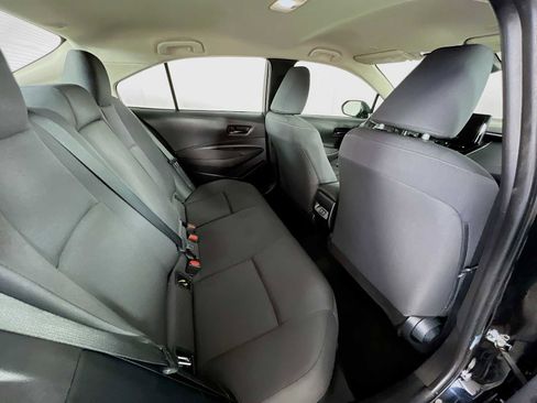 Used 2023 Toyota Corolla LE image 25