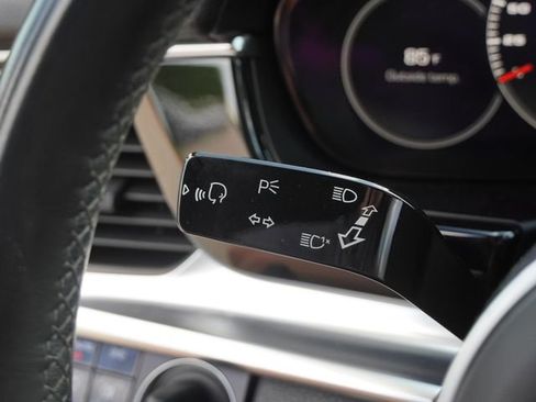 Used 2020 Porsche Panamera 4 AWD/4WD image 29