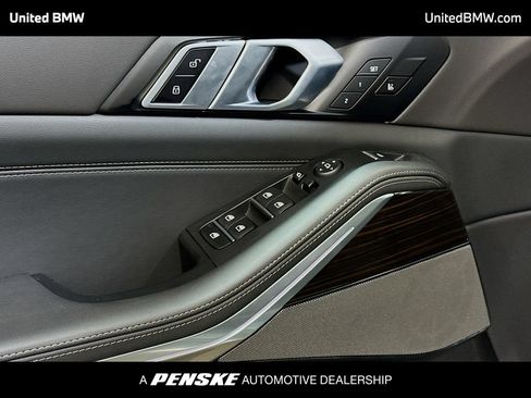 Used 2026 BMW X5 sDrive40i RWD image 3