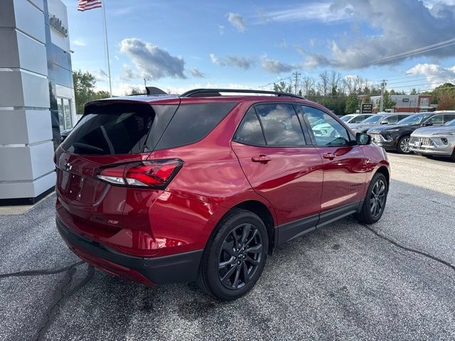 Certified 2024 Chevrolet Equinox RS w/ RS Leather Package AWD/4WD image 6