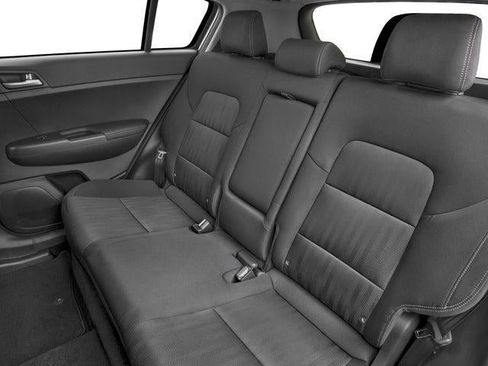 Used 2017 Kia Sportage LX image 14