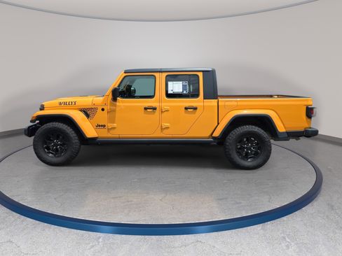 Used 2021 Jeep Gladiator Sport AWD/4WD image 8