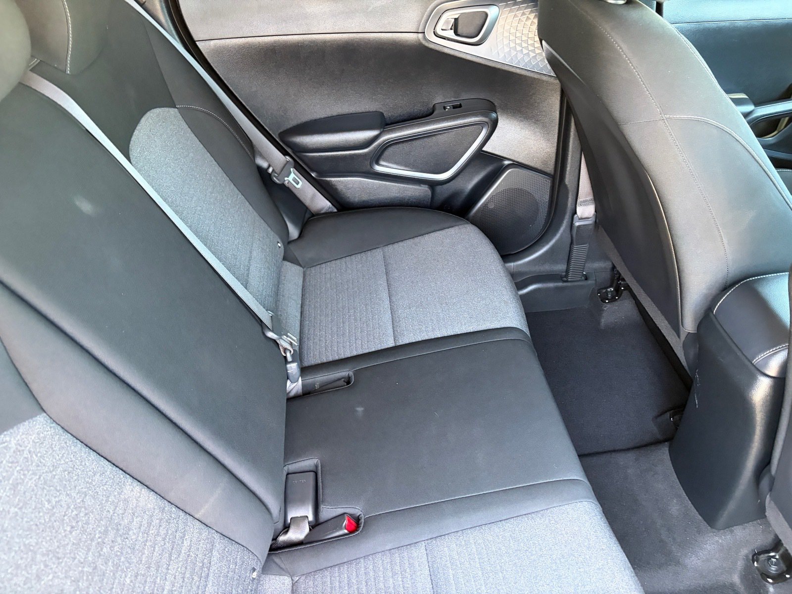 Used 2021 Kia Soul S FWD image 12