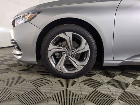 Used 2019 Honda Accord EX image 29