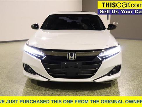 Used 2021 Honda Accord Sport image 2