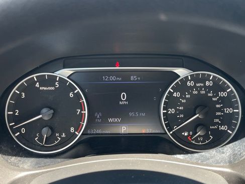 Used 2024 Nissan Altima 2.5 SV FWD image 22