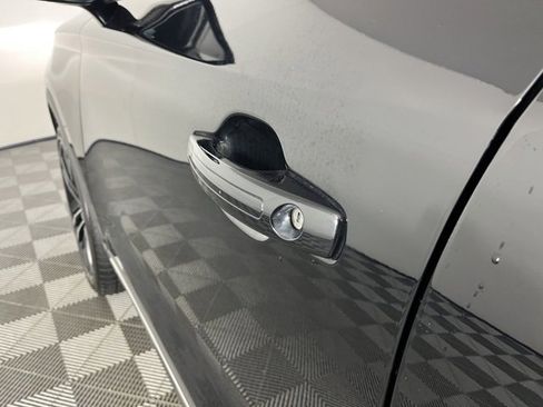 Used 2018 Lincoln MKC Reserve w/ Lincoln MKC Climate Package image 13