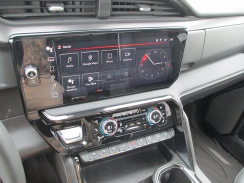 Certified 2025 GMC Sierra 1500 AT4X image 31