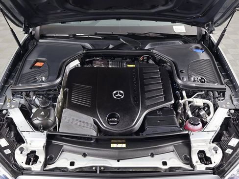 Certified 2022 Mercedes-Benz E 450 4MATIC Sedan image 15