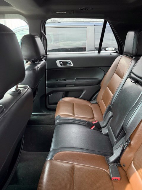 Used 2011 Ford Explorer Limited w/ 302A Rapid Spec Order Code FWD image 10
