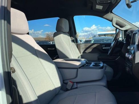 Used 2022 GMC Sierra 3500 SLE w/ SLE Convenience Package image 26