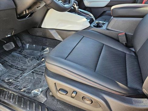 New 2026 GMC Canyon AT4X w/ AT4X AEV Edition image 4