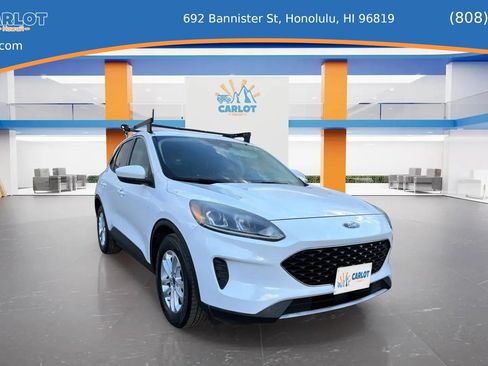 Used 2020 Ford Escape SE FWD image 9
