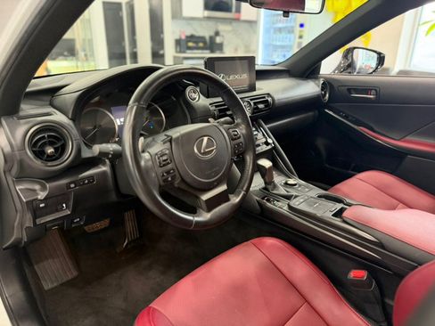 Used 2024 Lexus IS 350 F Sport RWD image 12