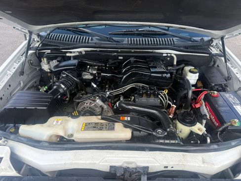 Used 2010 Ford Explorer Sport Trac Limited RWD image 14