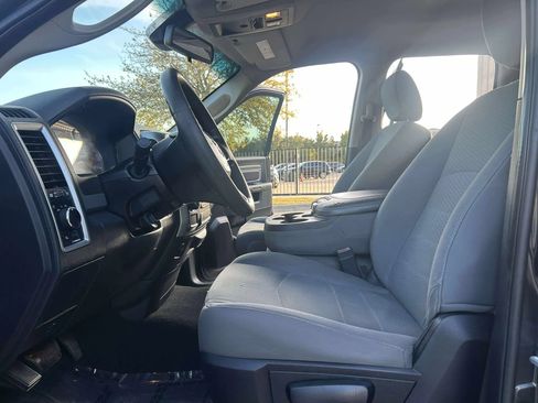 Used 2016 RAM 1500 Classic SLT image 17