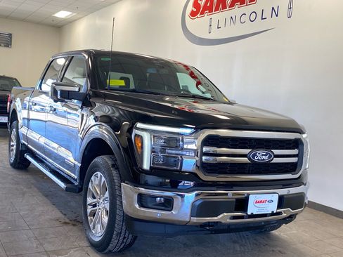 New 2025 Ford F150 Lariat w/ Equipment Group 501A Mid image 2