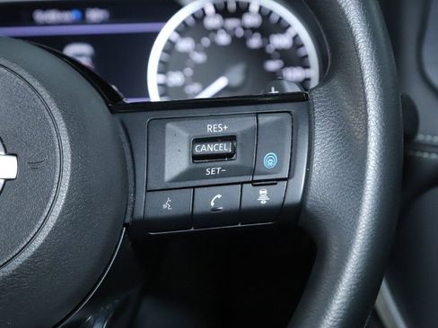 Certified 2023 Nissan Rogue SV image 23