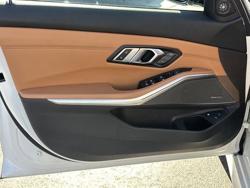 Used 2021 BMW 330e xDrive 330e xDrive w/ Executive Package image 11