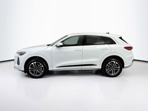Used 2025 Audi Q5 Premium Plus w/ Premium Plus AWD/4WD image 9
