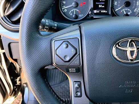 Used 2023 Toyota Tacoma TRD Sport w/ Advanced Technology Package AWD/4WD image 22