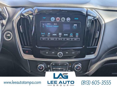 Used 2018 Chevrolet Traverse LT FWD image 17