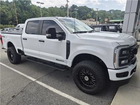 Used 2024 Ford F350 XL w/ STX Appearance Package AWD/4WD image 36