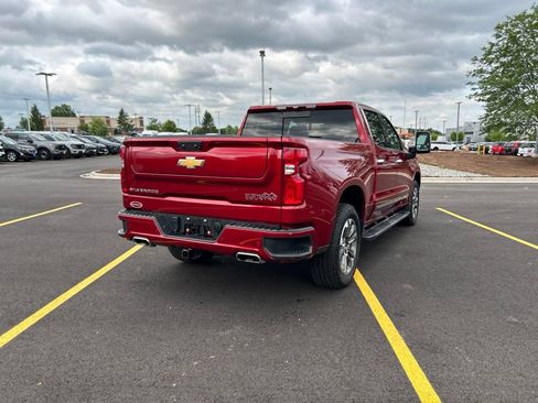 Used 2024 Chevrolet Silverado 1500 High Country w/ Max Trailering Package AWD/4WD image 6