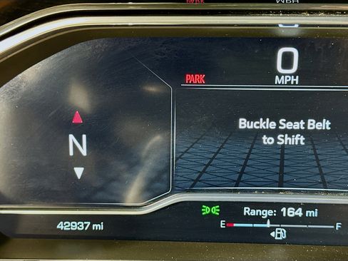 Used 2023 GMC Sierra 1500 SLT w/ SLT Premium Package image 18