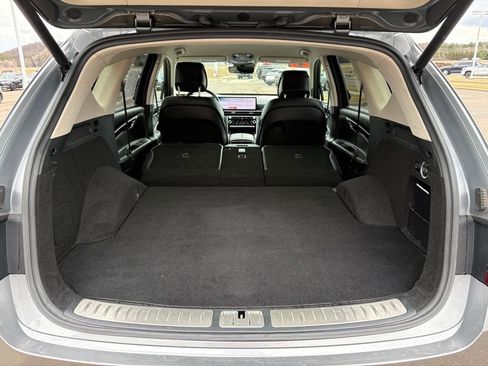 Used 2025 Genesis GV80 2.5T Standard AWD/4WD image 6