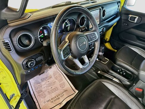 Certified 2022 Jeep Wrangler Unlimited Sahara w/ Cold Weather Group AWD/4WD image 10