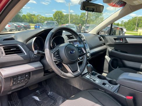 Used 2019 Subaru Outback 2.5i Premium AWD/4WD image 14