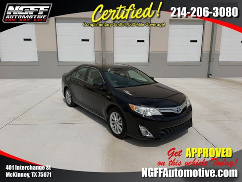 Used 2012 Toyota Camry XLE w/ Convenience Pkg FWD image 1