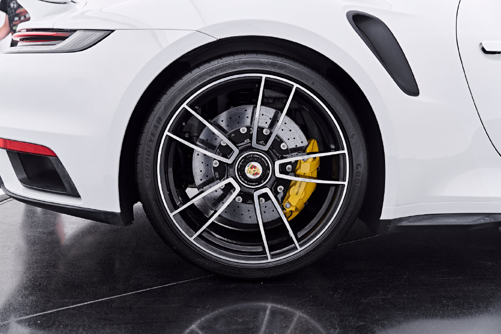 Used 2022 Porsche 911 Turbo S AWD/4WD image 30