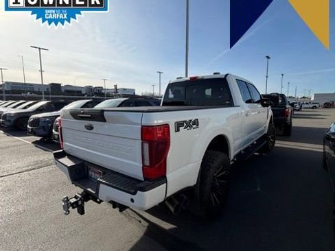 Certified 2022 Ford F350 Lariat w/ Black Appearance Package image 8