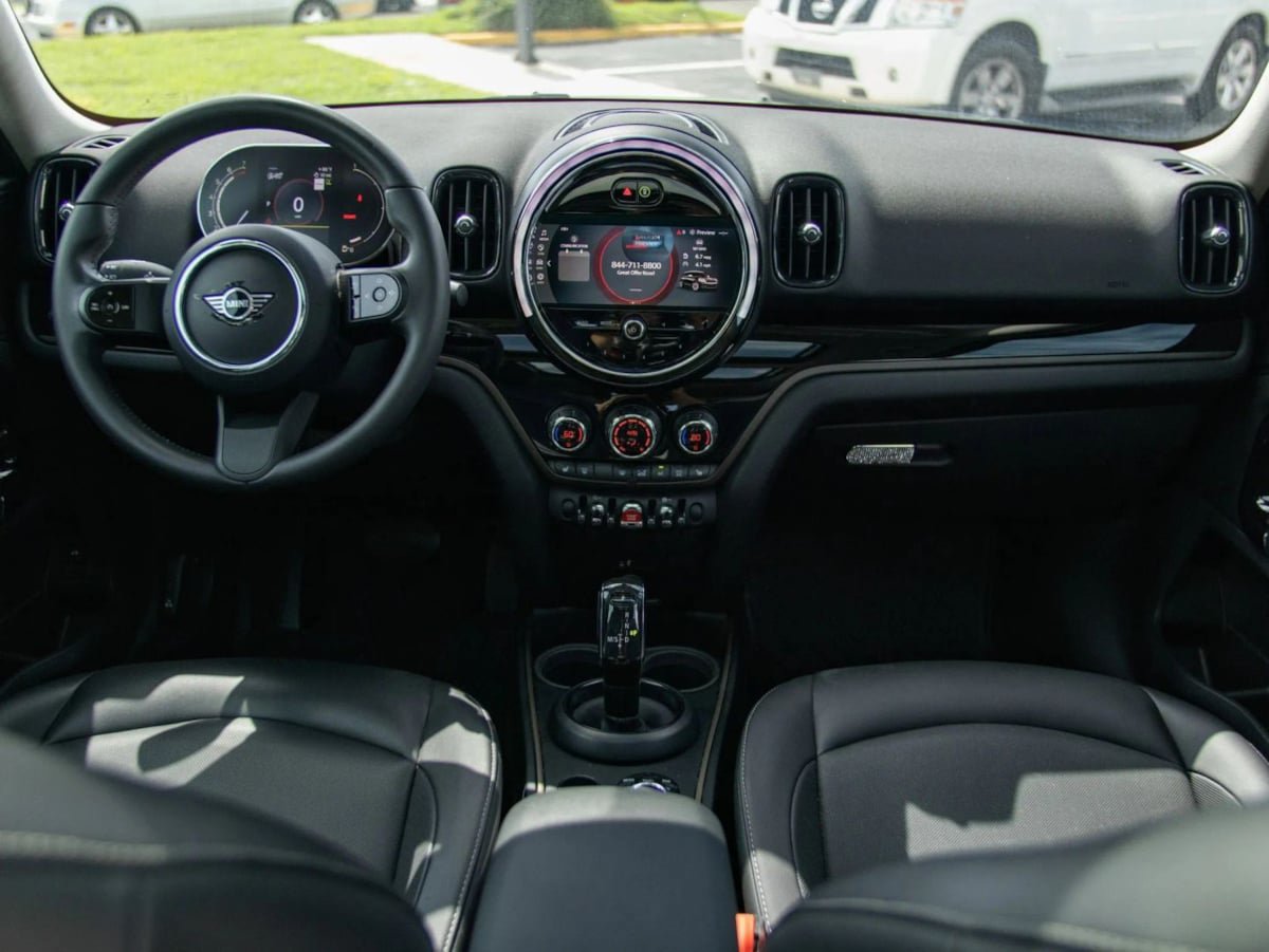 Used 2023 MINI Cooper Countryman FWD image 28