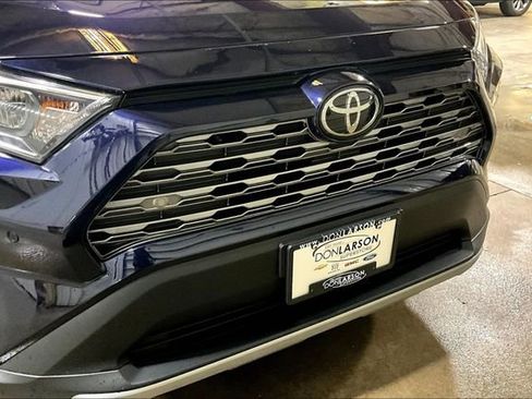 Used 2019 Toyota RAV4 Limited w/ Cold Weather Package image 10
