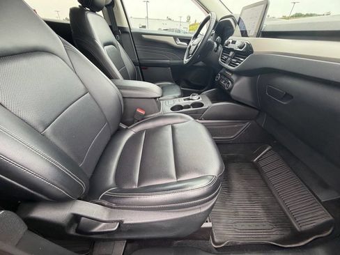 Certified 2021 Ford Escape SEL AWD/4WD image 43