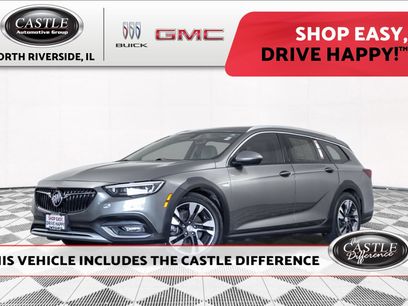 Used 2019 Buick Regal Essence w/ Driver Confidence Package I