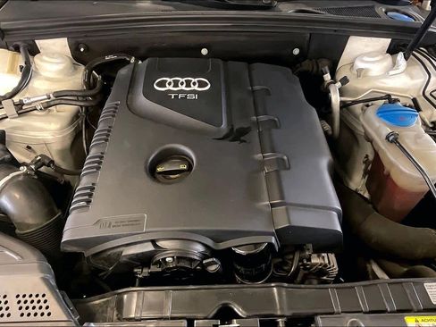 Used 2017 Audi A5 2.0T Sport w/ Convenience Package image 28