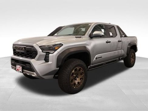 New 2026 Toyota Tacoma 4x4 Double Cab Hybrid image 5