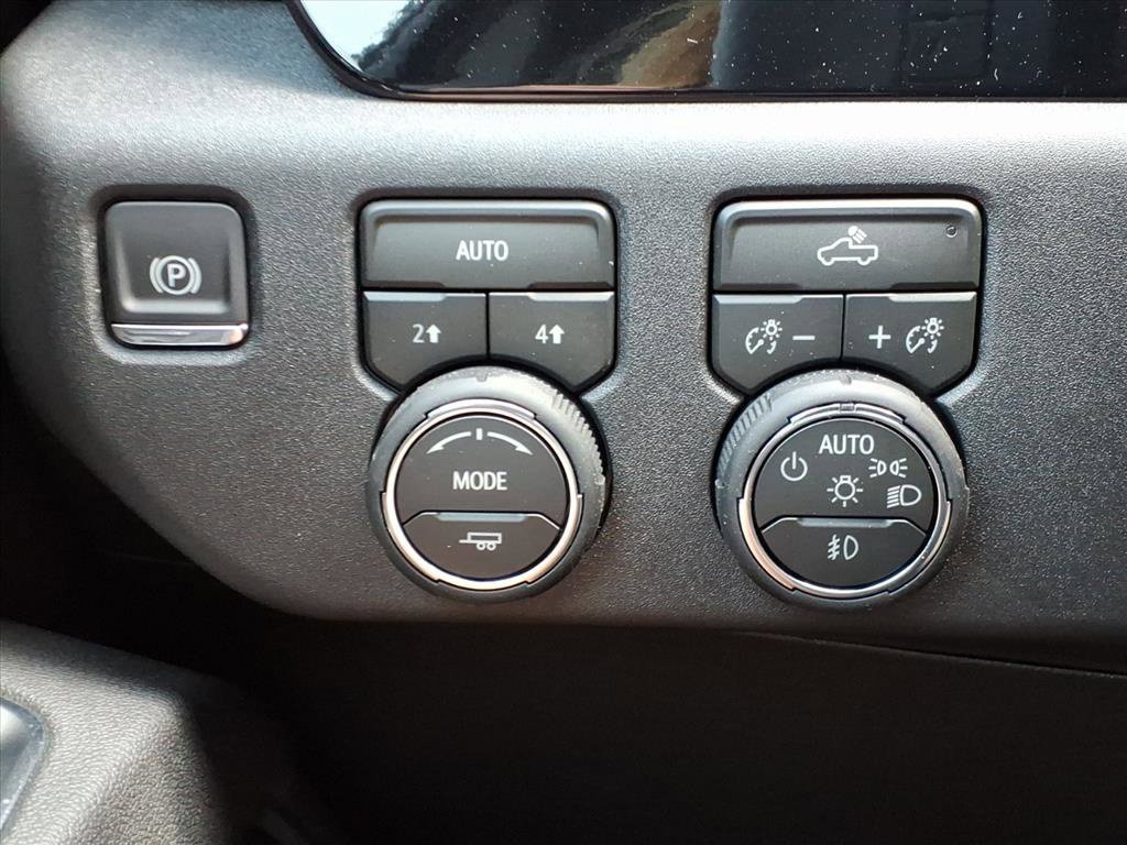 New 2026 Chevrolet Silverado 1500 RST w/ Convenience Package II AWD/4WD image 16