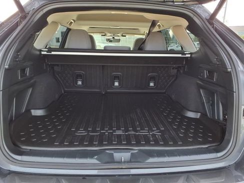 Certified 2025 Subaru Outback Premium AWD/4WD image 9
