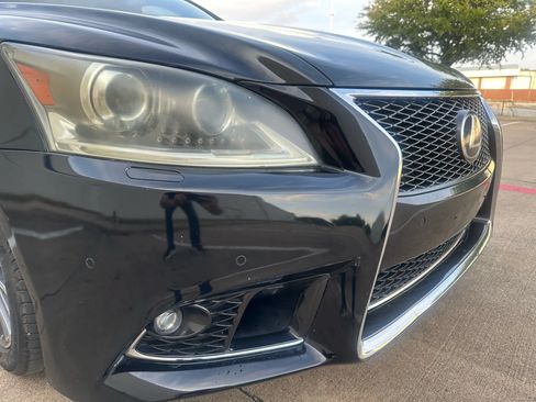 Used 2016 Lexus LS 460 RWD image 6