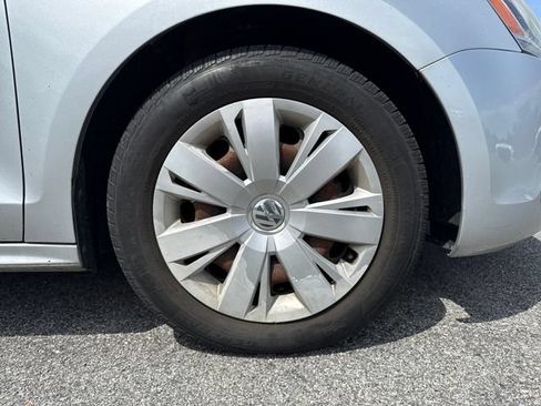 Used 2014 Volkswagen Jetta SE FWD image 11