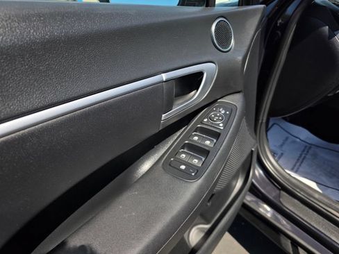 Used 2025 Hyundai Sonata SEL FWD image 25